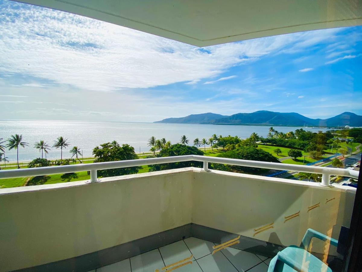 Acacia Court Hotel Cairns Ngoại thất bức ảnh
