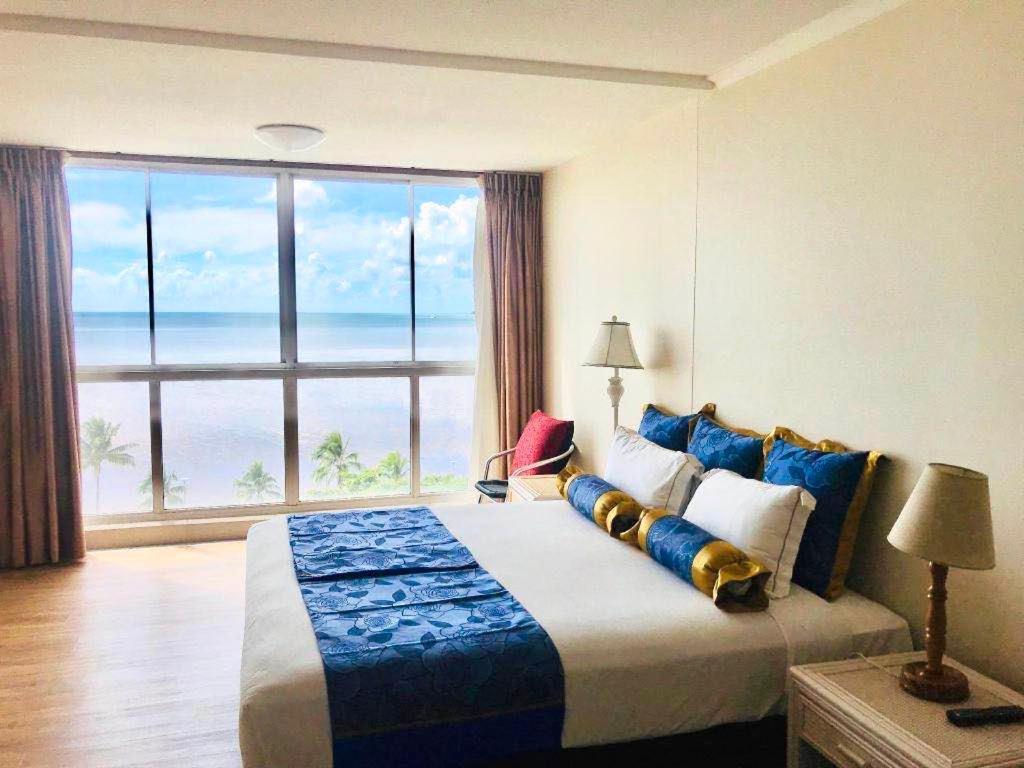 Acacia Court Hotel Cairns Ngoại thất bức ảnh