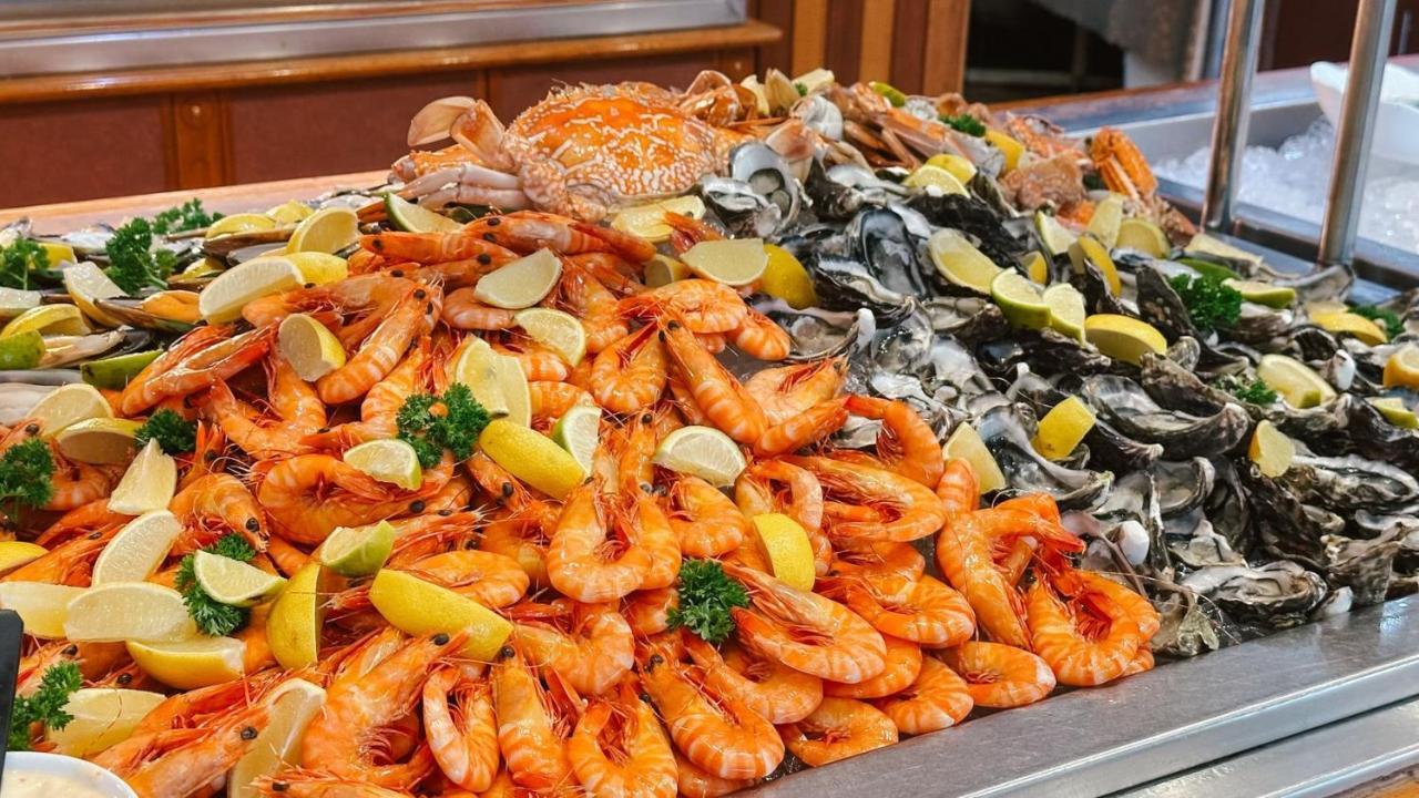 Acacia Court Hotel Cairns Ngoại thất bức ảnh
