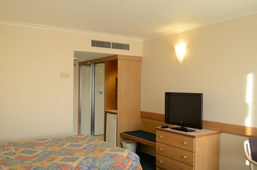 Acacia Court Hotel Cairns Ngoại thất bức ảnh