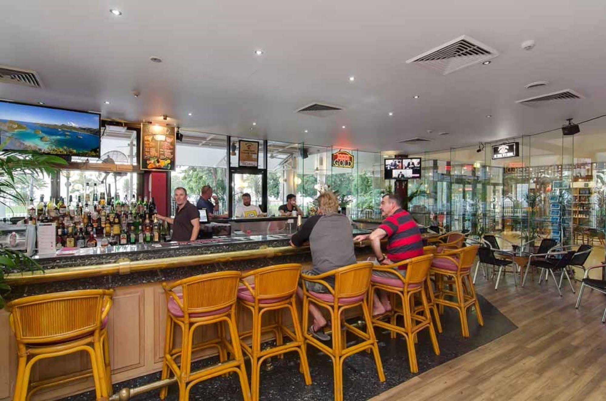 Acacia Court Hotel Cairns Ngoại thất bức ảnh