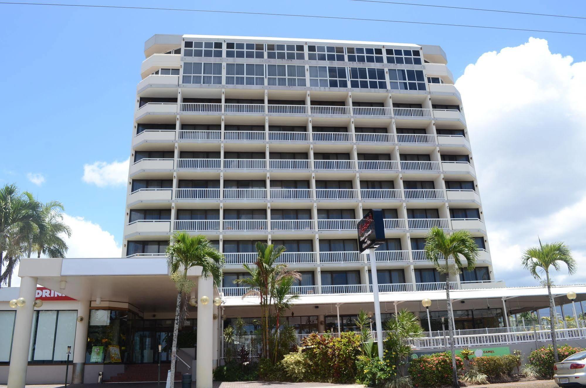 Acacia Court Hotel Cairns Ngoại thất bức ảnh