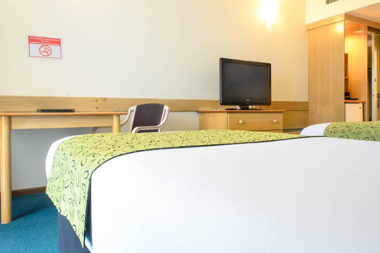Acacia Court Hotel Cairns Ngoại thất bức ảnh